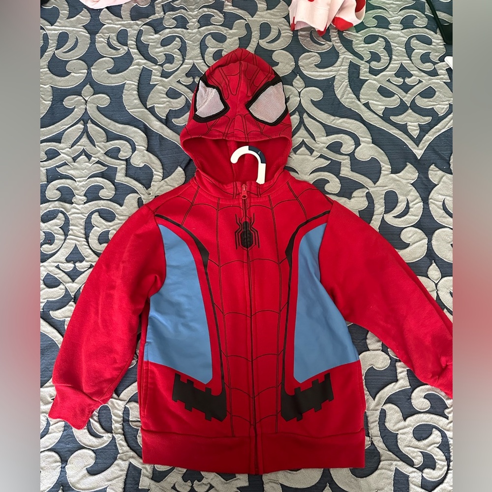 Boys Spider-Man hoodie. With hoodie mask